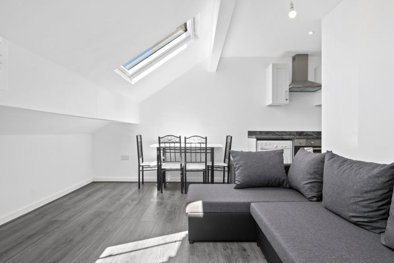 Amhc City Apartments Bradford City Centre One & Two Bedroom Apartments, 24 Hours Express Self Check In, Long Stay Contractors Welcome, Paid Parking Available Nearby Værelse billede