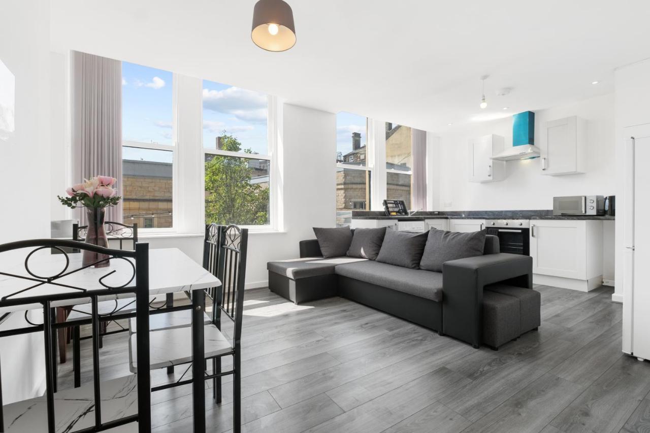 Amhc City Apartments Bradford City Centre One & Two Bedroom Apartments, 24 Hours Express Self Check In, Long Stay Contractors Welcome, Paid Parking Available Nearby Værelse billede