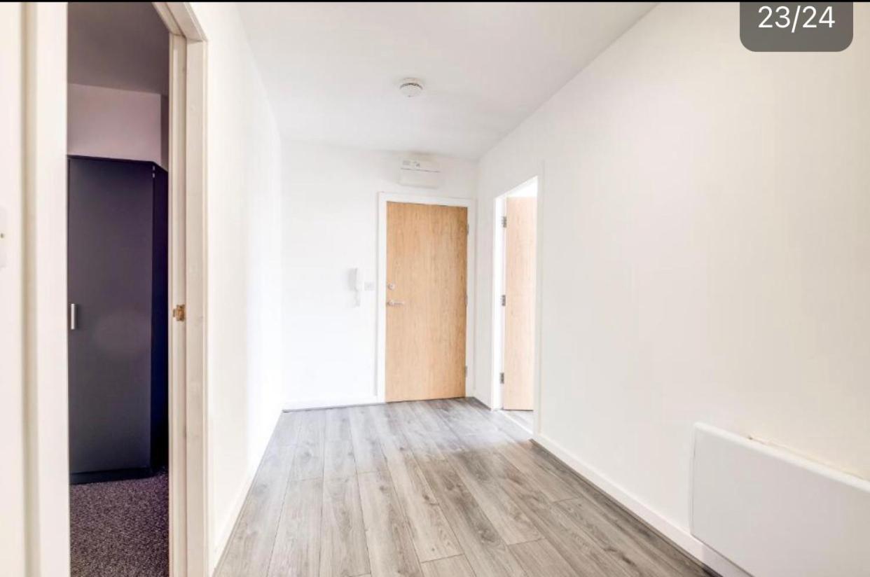 Amhc City Apartments Bradford City Centre One & Two Bedroom Apartments, 24 Hours Express Self Check In, Long Stay Contractors Welcome, Paid Parking Available Nearby Eksteriør billede